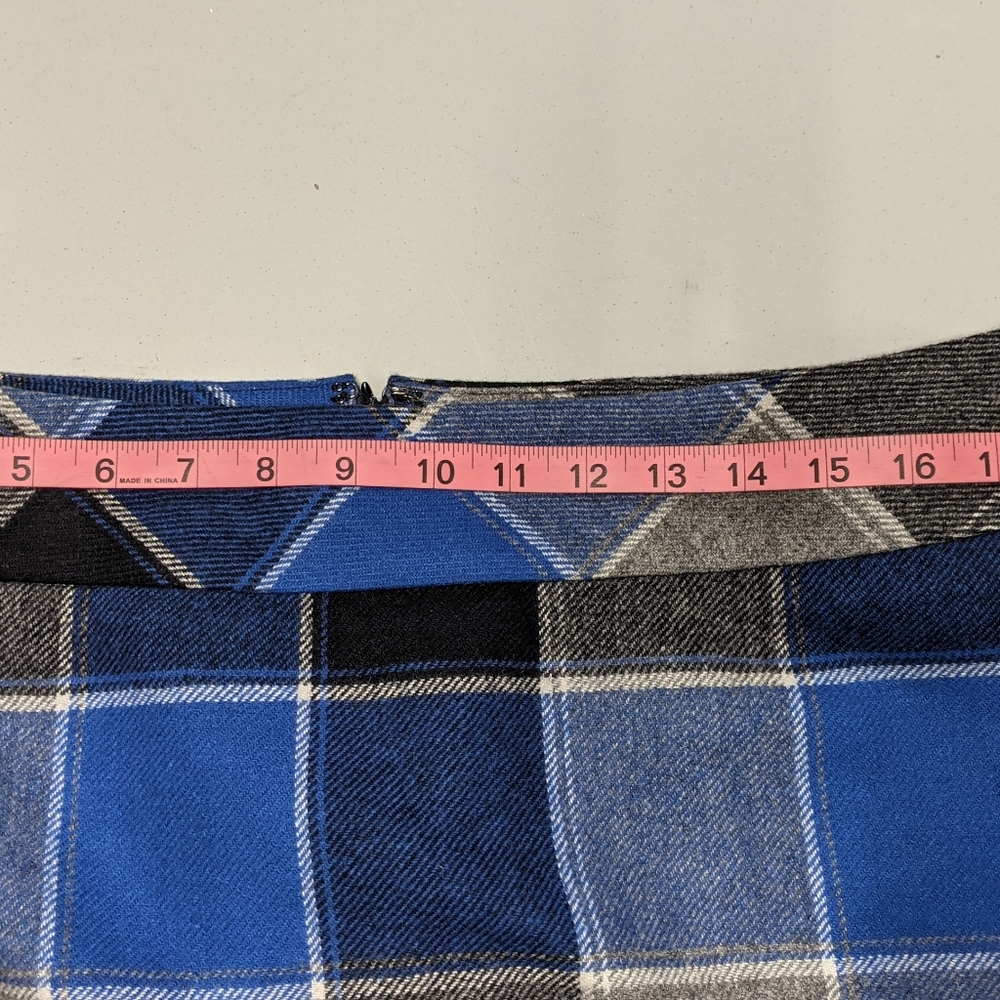 Talbots - Picture 2 of 4